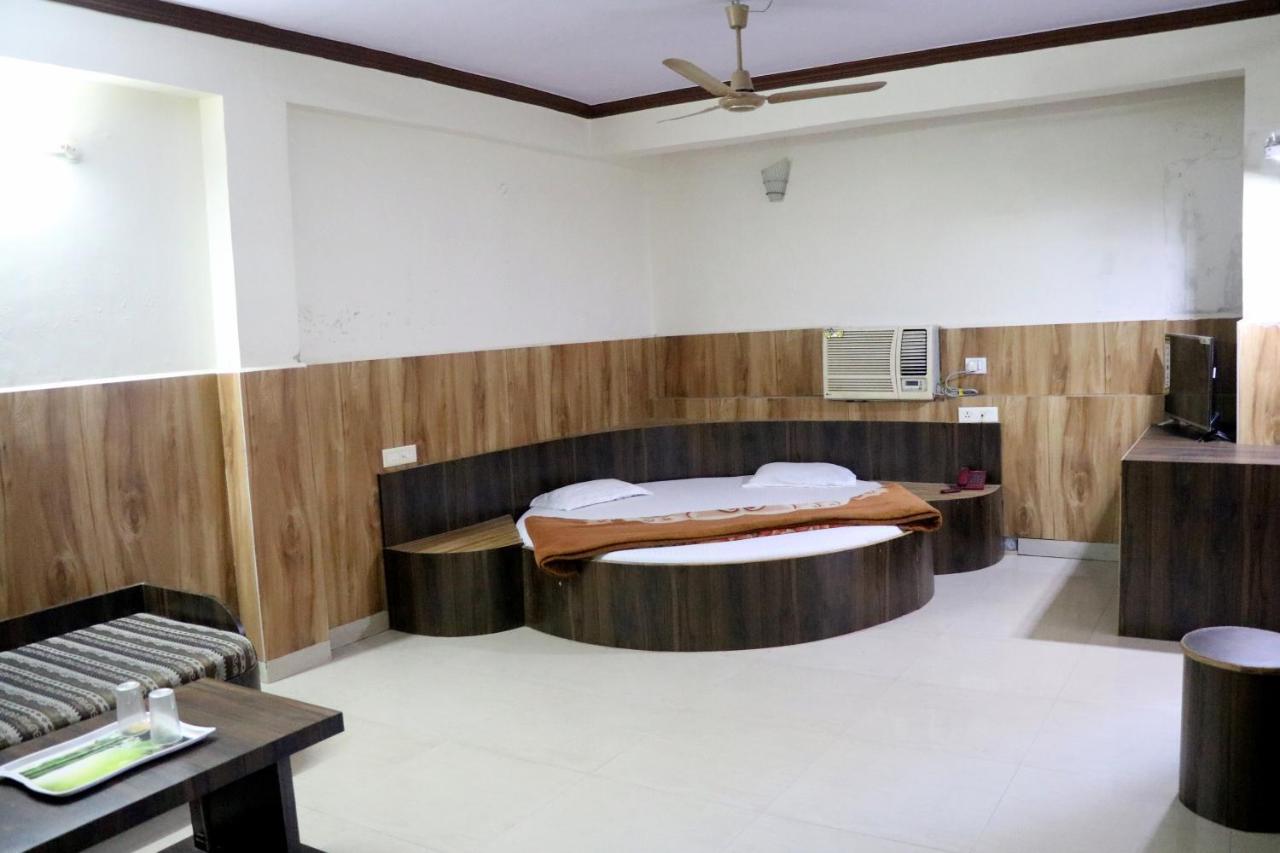 Jain Residency Hotel Pachmarhi Exterior photo